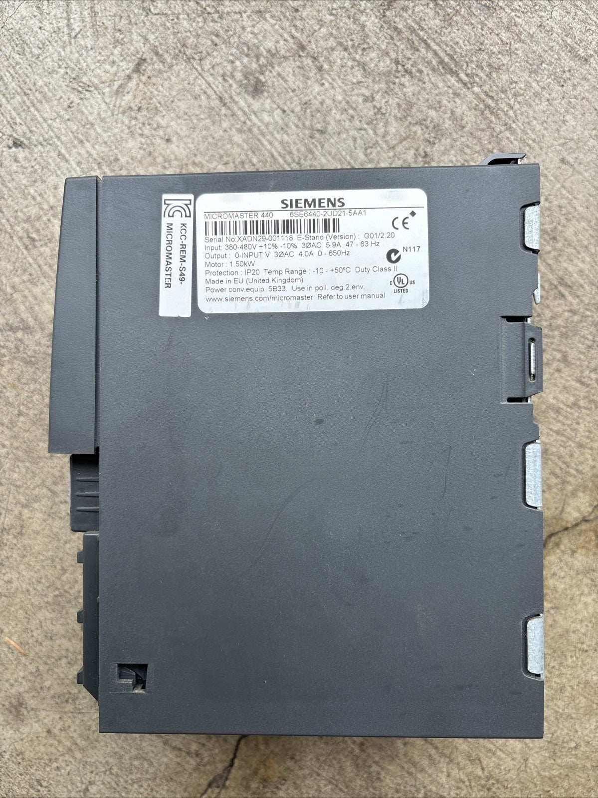 1 pcs SIEMENS 6SE6440 2UD21 5AA1 MICROMASTER 440 DRIVE4