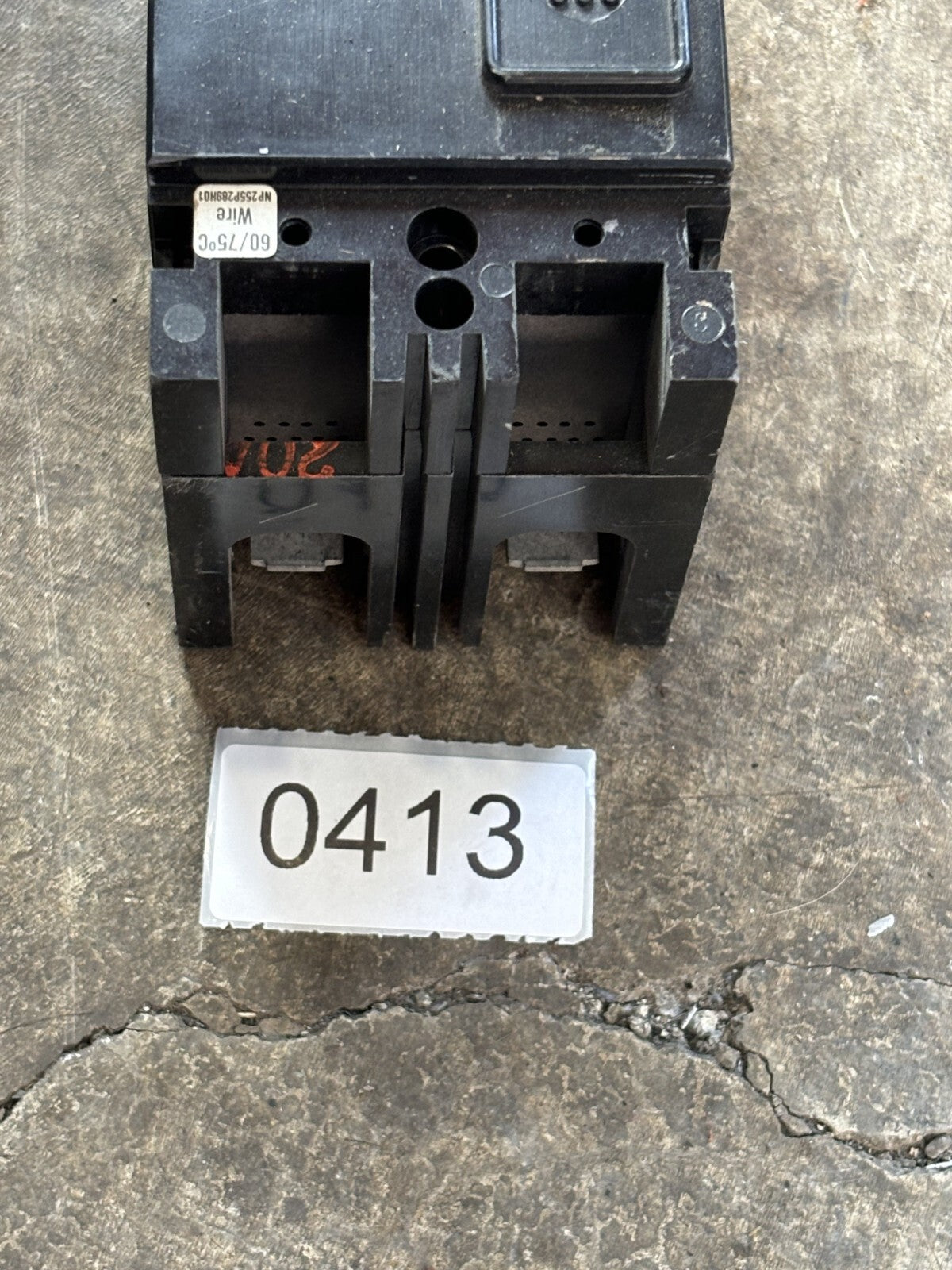 Westinghouse EB2020 Circuit Breaker 2 Poles 240 Vac 20 Amp3