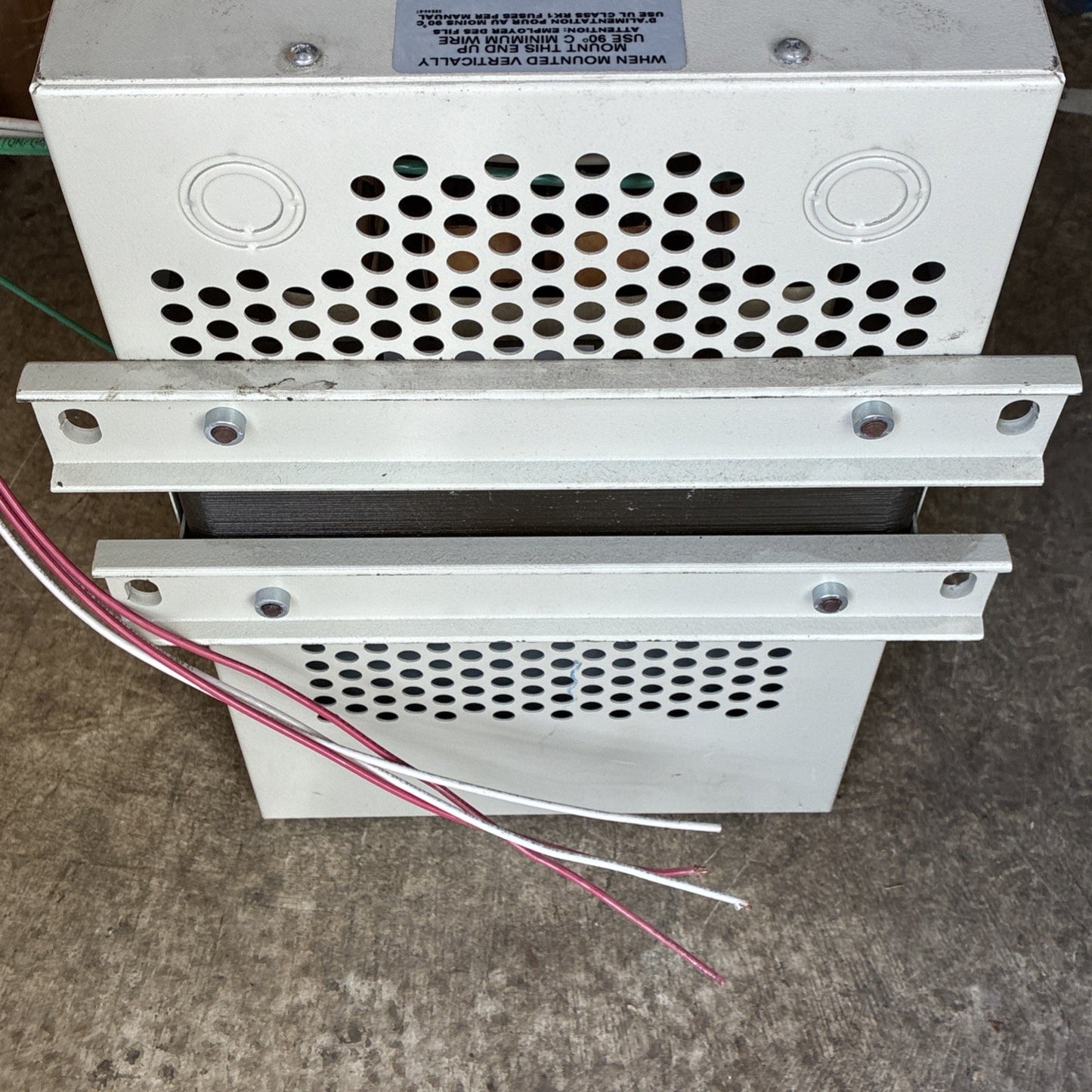 EMERSON 23 23 220 8 / 23232208 USED GOOD (FREE SHIPPING)5