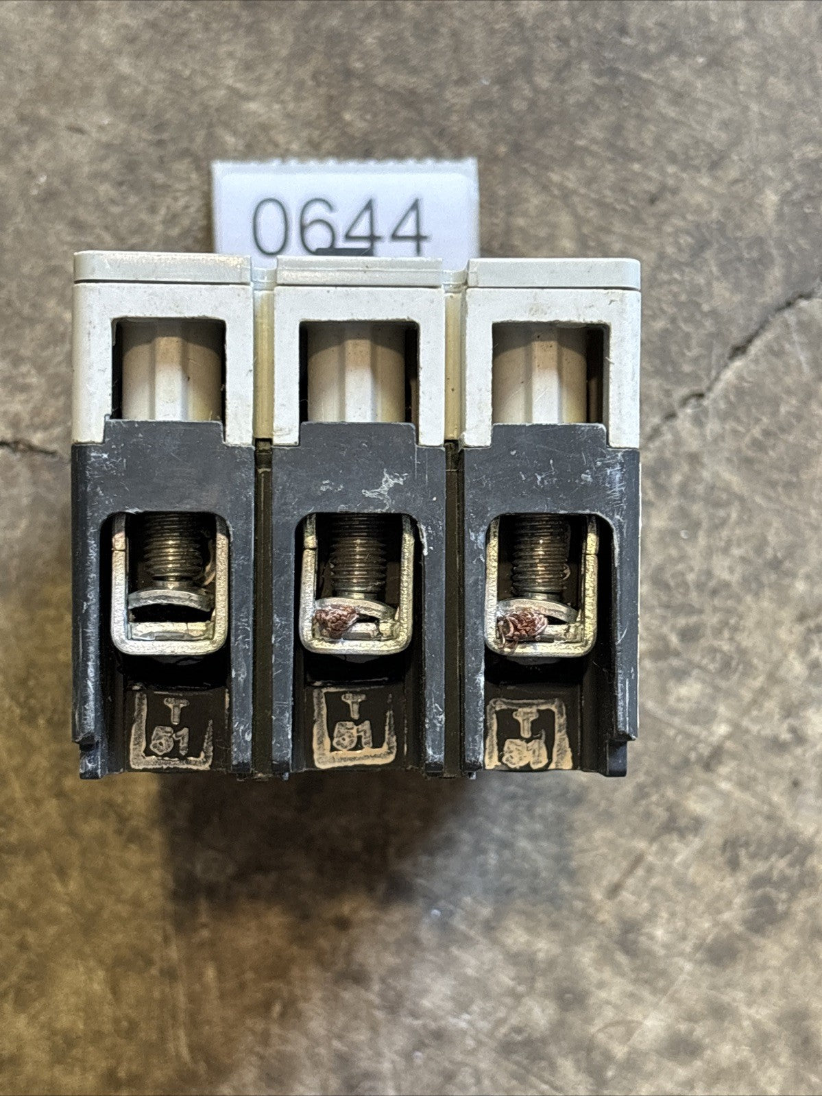 Siemens HEG3B030 circuit breaker3