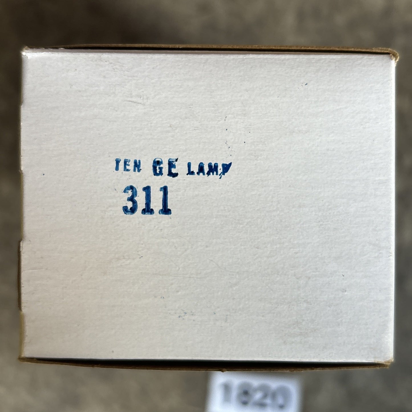 (10) NOS OEM GE311 MATTE RED 28V 40W LAMP BULBS GE 311 GE311R2