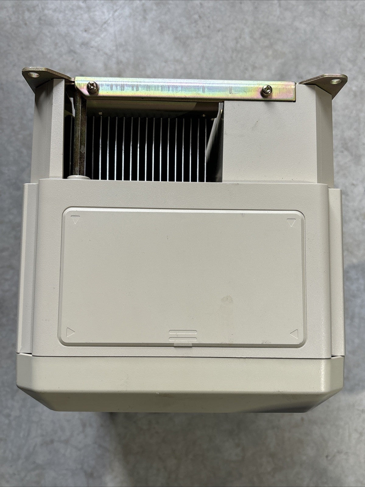 Yaskawa CIMR G5M53P7 Ac Drive 3ph 7.7Amp 500 600vac4