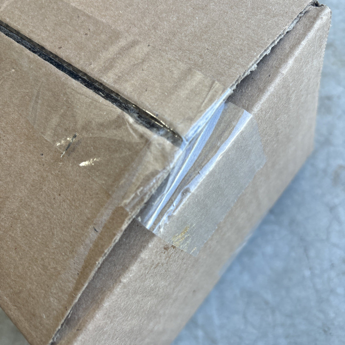 5 LB-100DCG Type LB Conduit Body With Cover and Gasket 1 in Hub Appleton NEER3