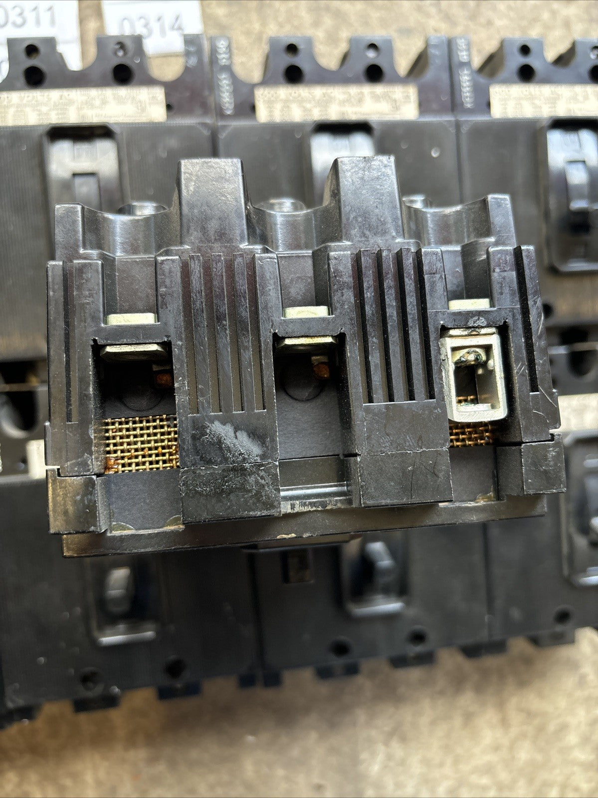ITE EF3 B015Z Circuit Breaker, 15 Amp, 3 Pole, 600V AC Quantity Available3