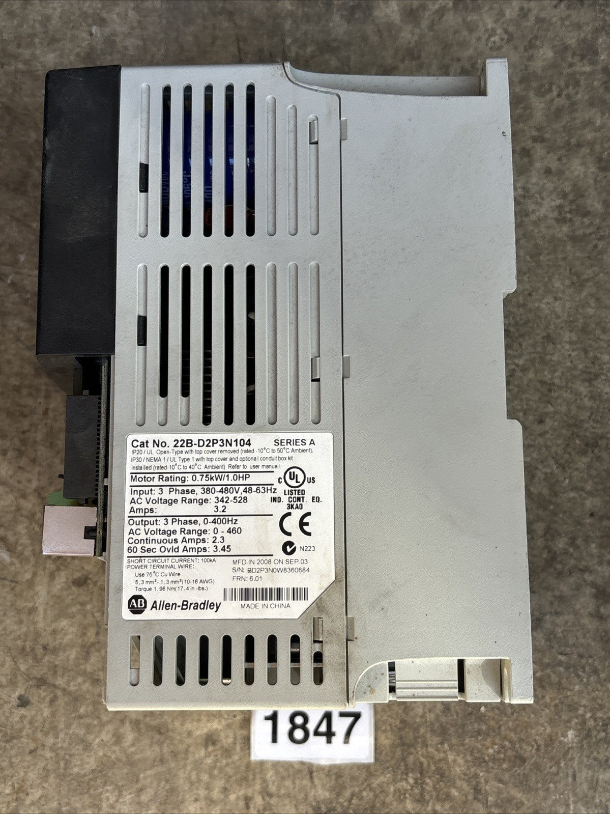 Allen Bradley Powerflex 40 22B D2P3N104 Ser A 1 HP AC Drive, 380 V 480 V 3 Phase3