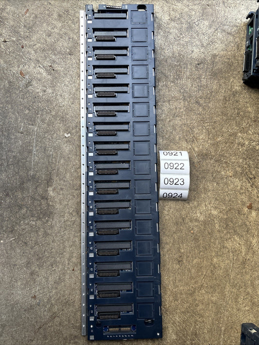GE Fanuc IC695CHS016-DA PLC RACK 16 Slot Backplane0