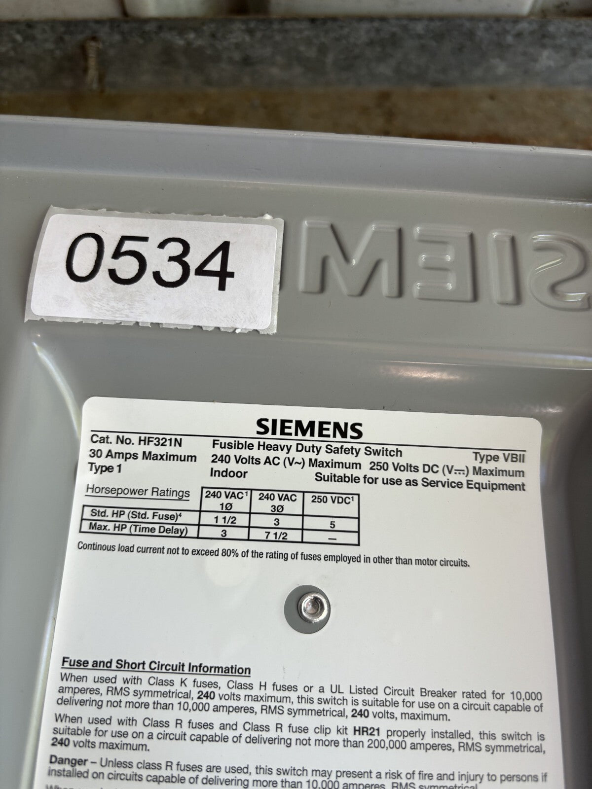 Siemens HF321N Fusible Heavy Duty Safety Switch 30 Amp 240 Vac4