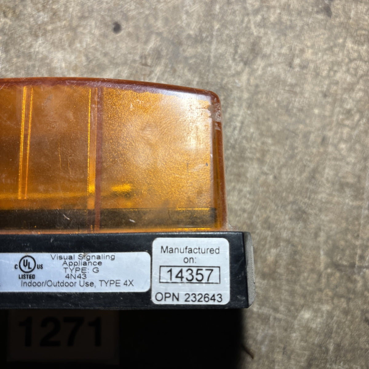 Federal Signal LP1 Streamline Mini Strobe Amber Surface Mount 120VAC .06A Ser. A4