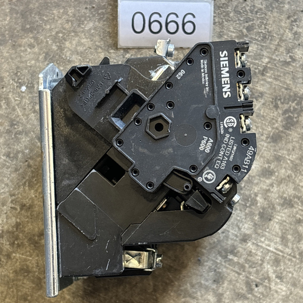 Siemens 14DU+32A* Starter 27 Amp, 3 P2