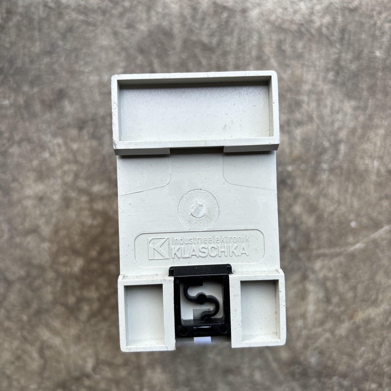 USED  KLASCHKA ZSN 2/CC 1.60 TRANSISTOR RELAY ZSN2CC1604