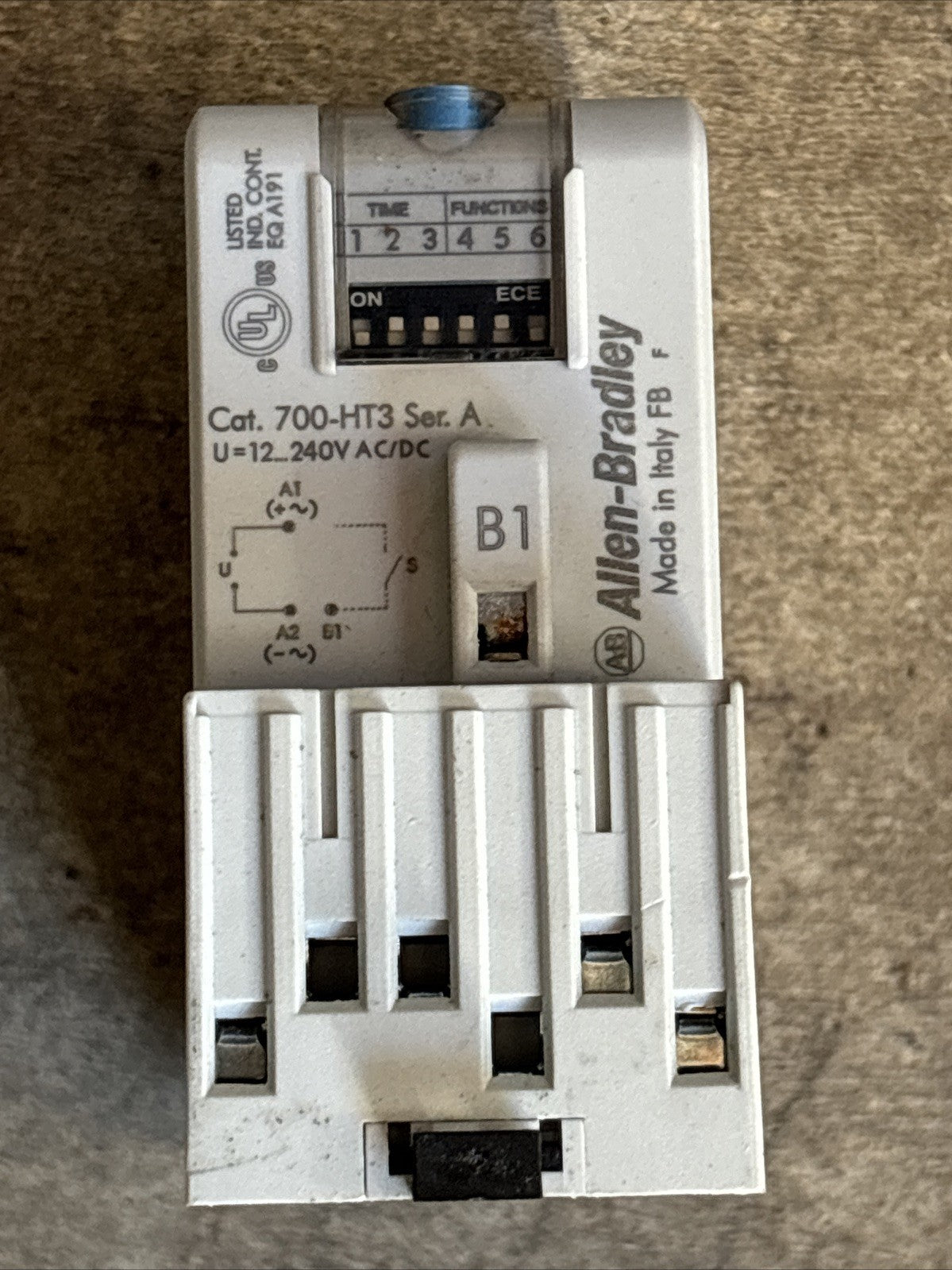 ALLEN BRADLEY 700 HN205 / 700 HT3 / 700 HA33A12
