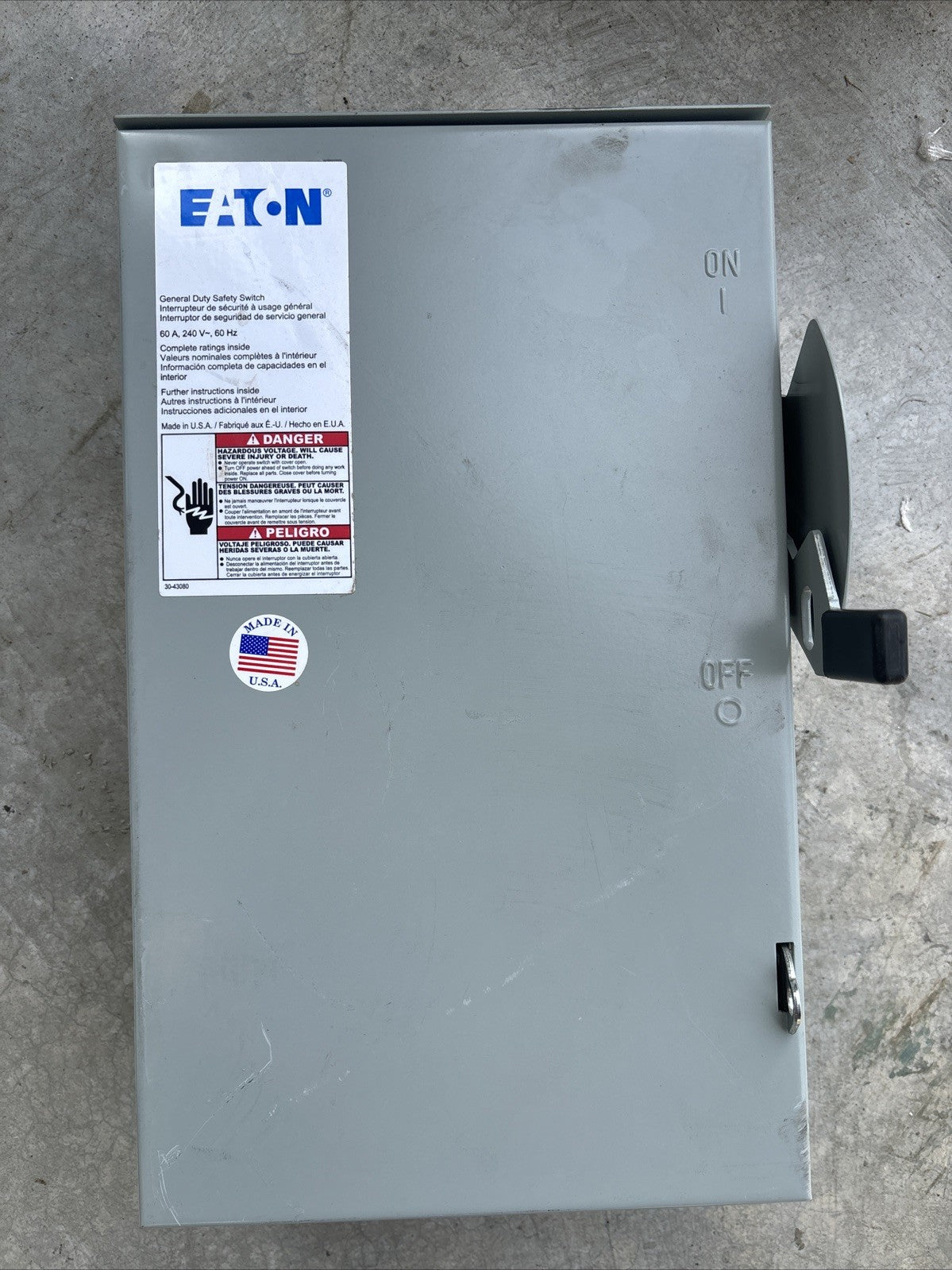 Eaton DG222NRB 60A 240V 2-Pole Fusible Safety Switch Disconnect NEMA 3R 26-3290