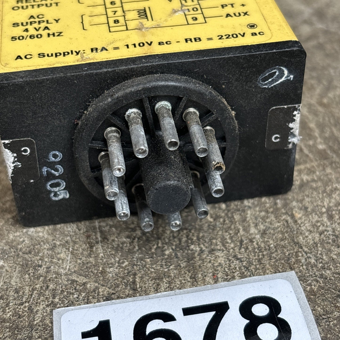 BANNER ENGINEERING CD5RA Amplifier   New2