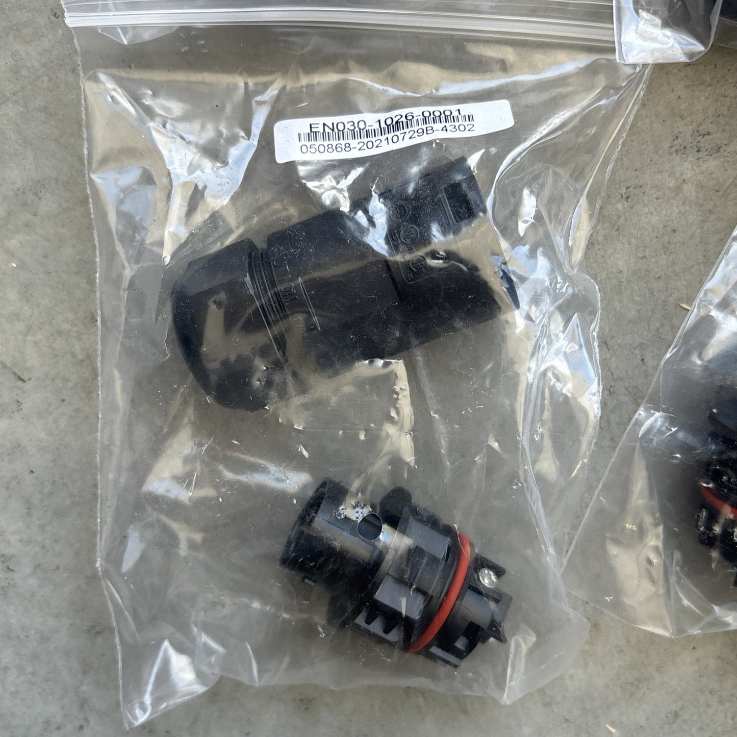 Lot Of 5 Exceedconn PV Connector EN030-1026-00011