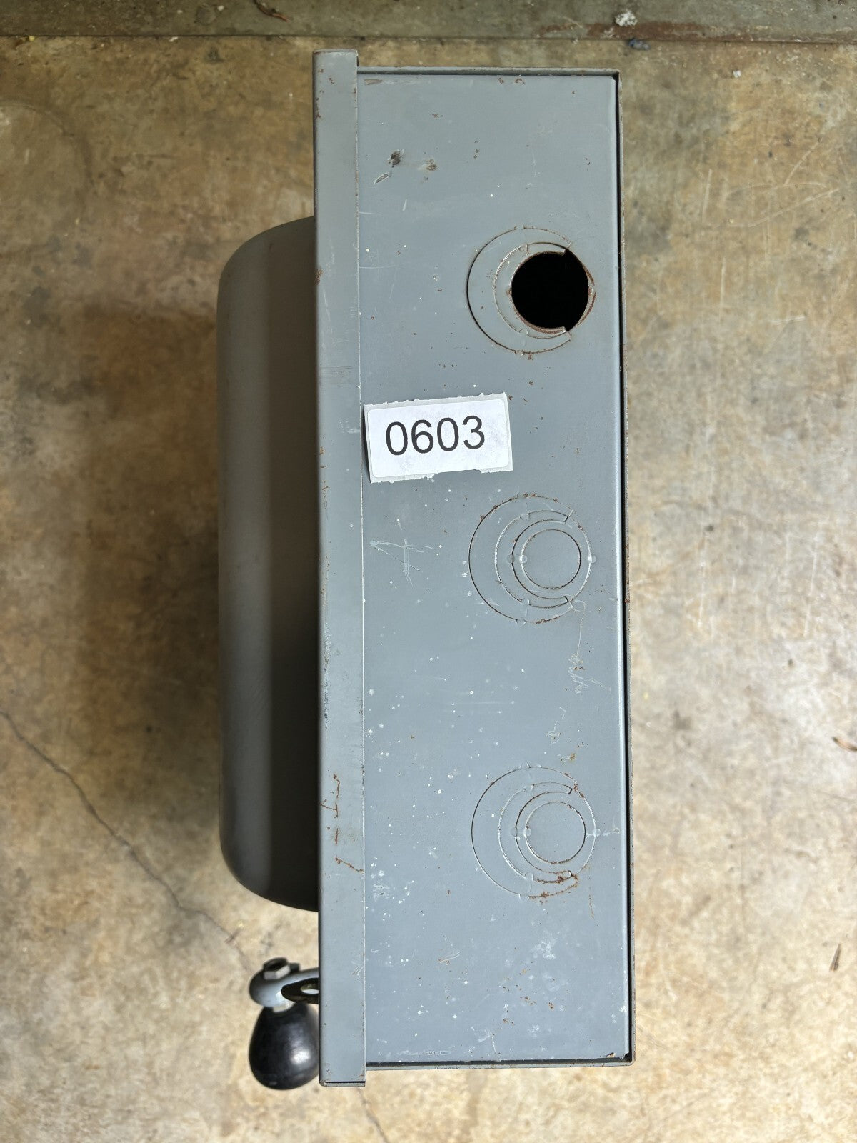 Square D 82352 Non Fusible Double Throw Safety Switch 60 Amp 240 Vac6