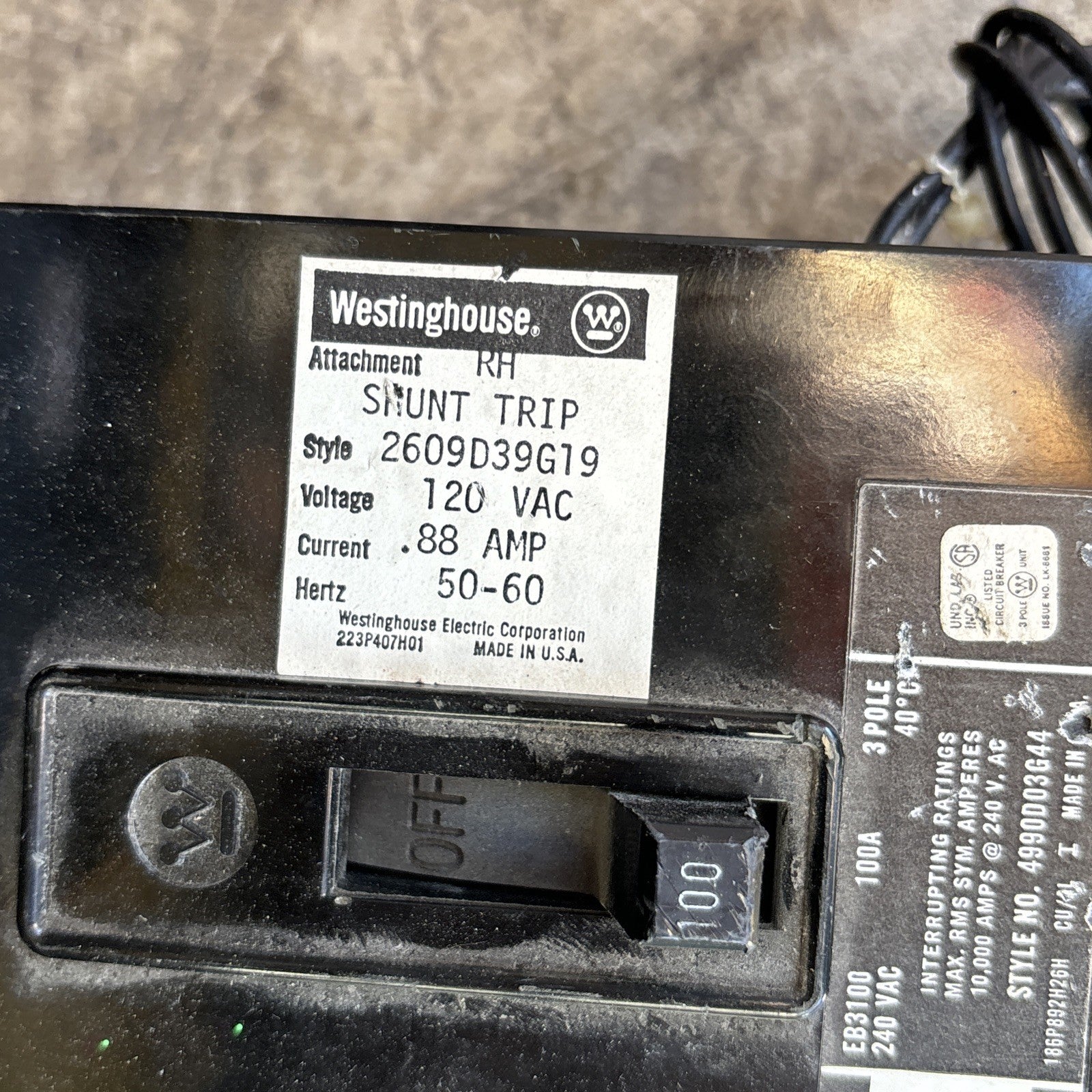 Westinghouse EB3100 100A 240V 3 Pole Circuit Breaker 17JS 1125 F16 Chipped2