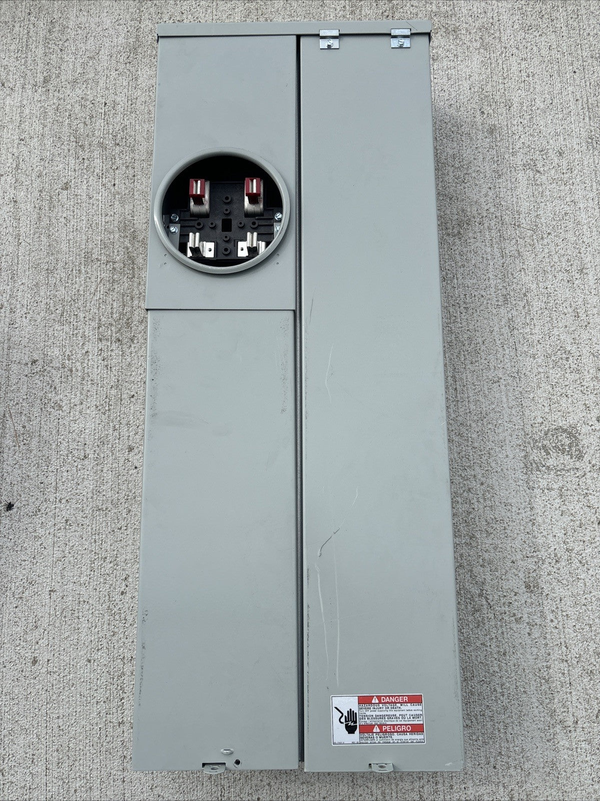Eaton 200 Amp 20-Space 40-Circuit Surface BR Type Meter Breaker MBE2040B200BTS0