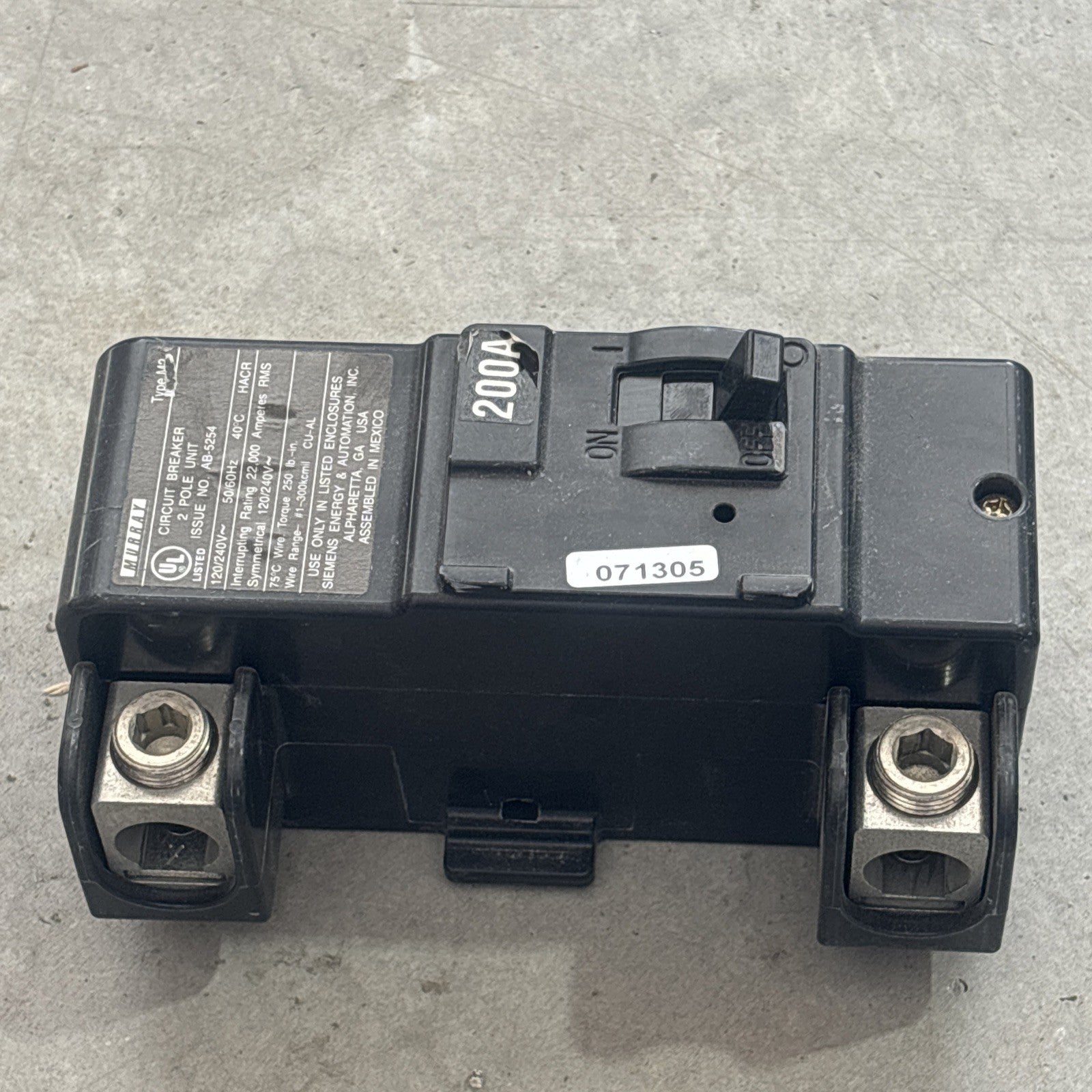 Murray M2 200A 240V 2 Pole M2200  Circuit Breaker2