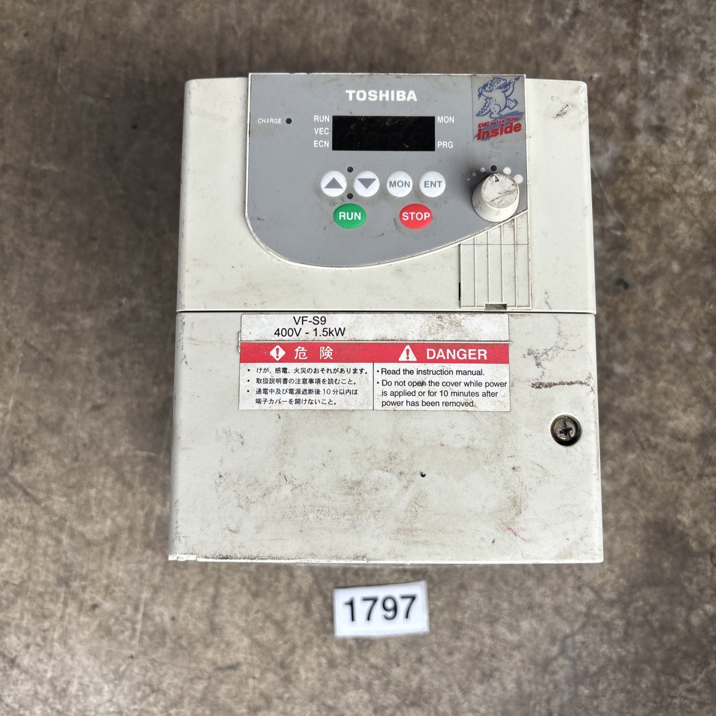 Toshiba VFS9 4015PL WN(1) VFD 0.5/400Hz 2Hp 380/500v 4.1A 3Ph In0