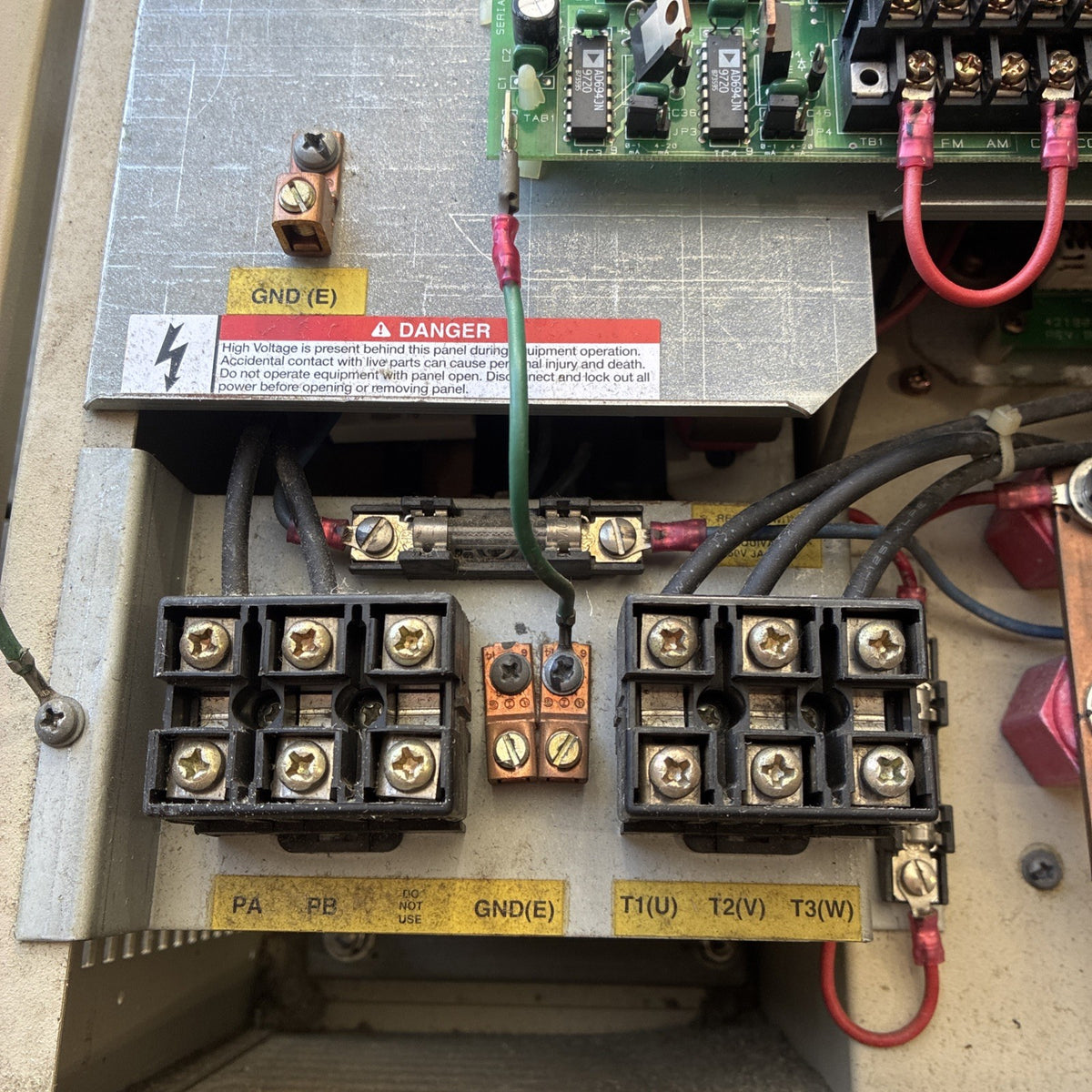 TOSHIBA G3 TOSVERT-130 TRANSISTOR INVERTER VT130G3U4270 27KVA 25HP DRIVE VFD(6925