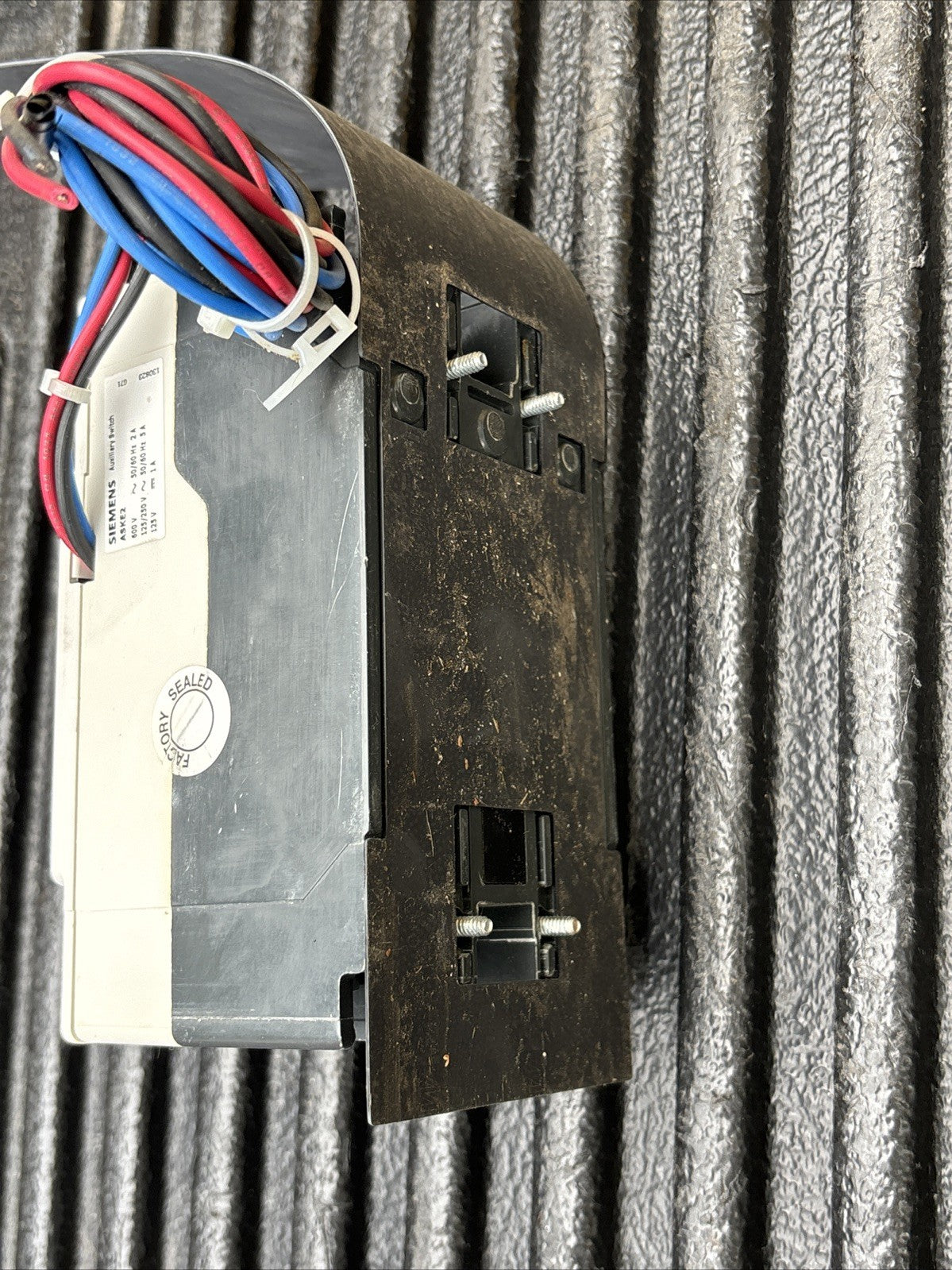 SIEMENS HEM3M007 7Amp 3P 480VAC EG FRAME C.B. Used, Tested4
