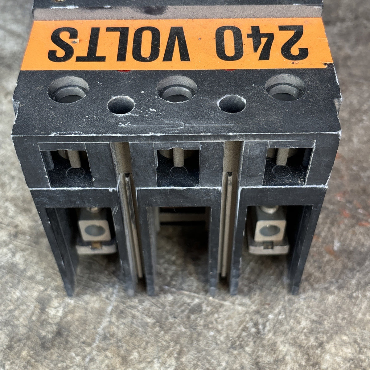 ABB CIRCUIT BREAKER TE2060 TE3060 TE2100 TE3100 TE2150 TE3150 100A TYPE EH USED4