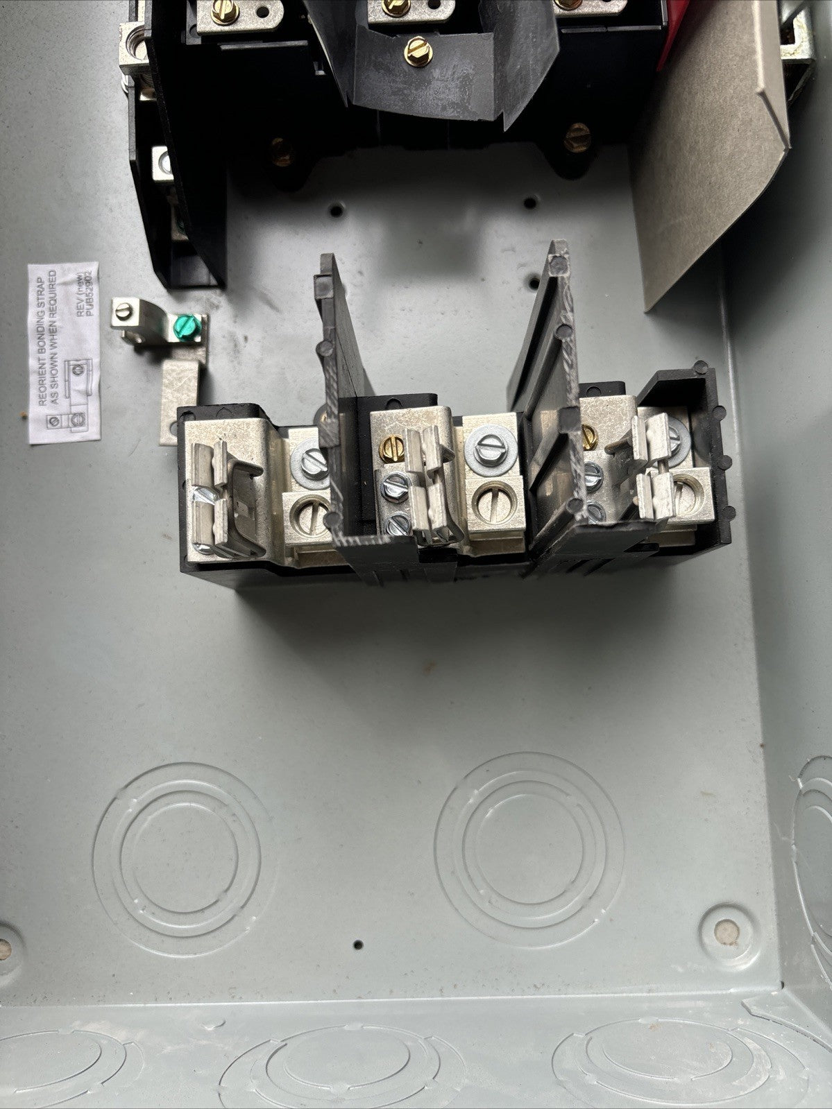 DH323NGK Eaton Cutler Hammer 100A Fusible Switch 240V5