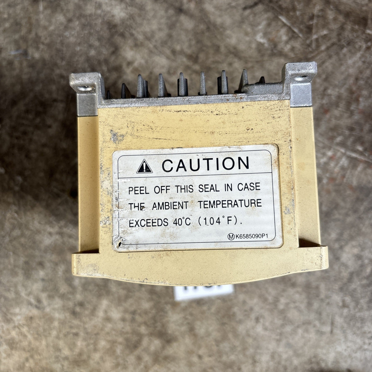 Toshiba VFS7 2004UP Transistor Invertor 3 Phase 3 Amp 200 230 Volts Works Read5