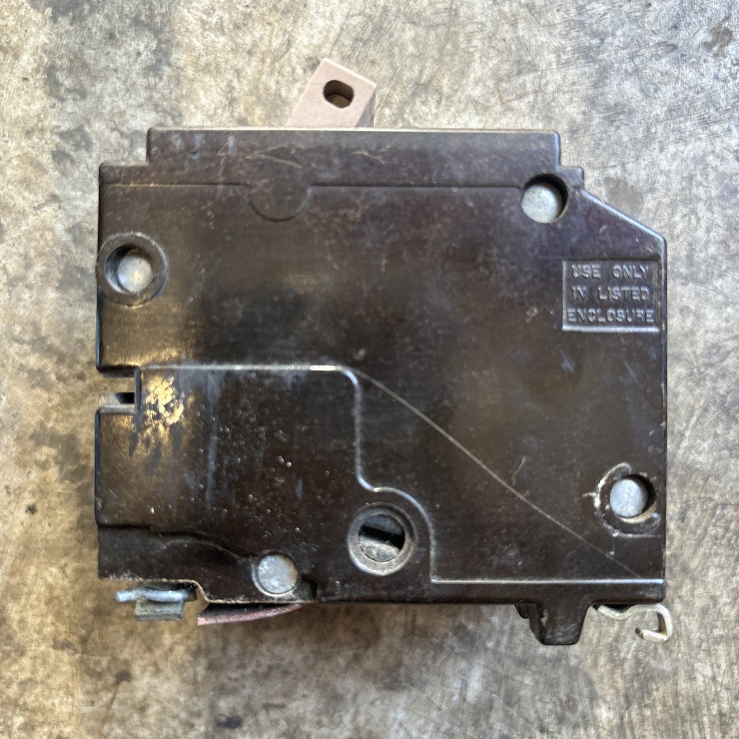 UND LAB Inc. 3 pole 50 AMP circuit breaker 240 VAC AL CU common trip Issue Lc2544