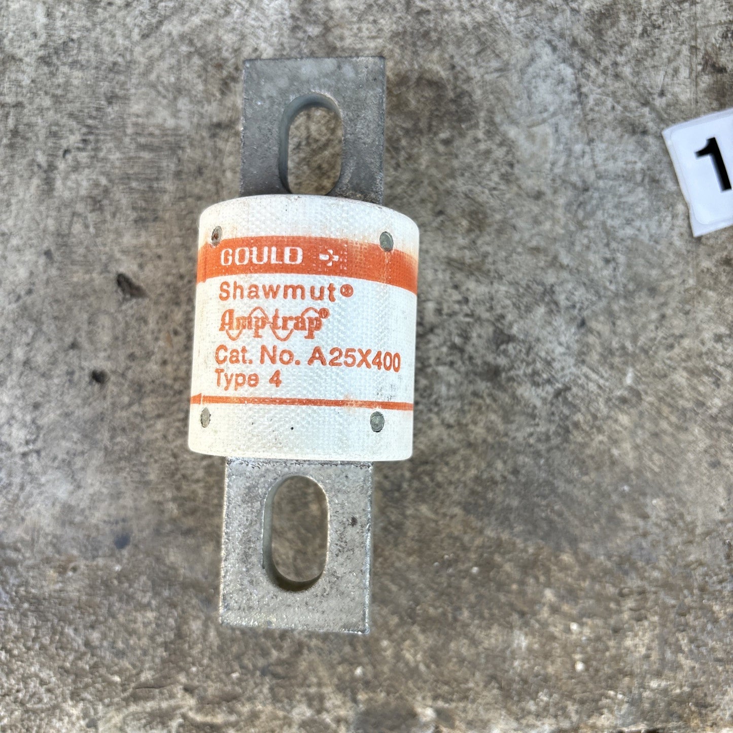 1 Box of 5 Shawmut A25X400 Fuses NEW2
