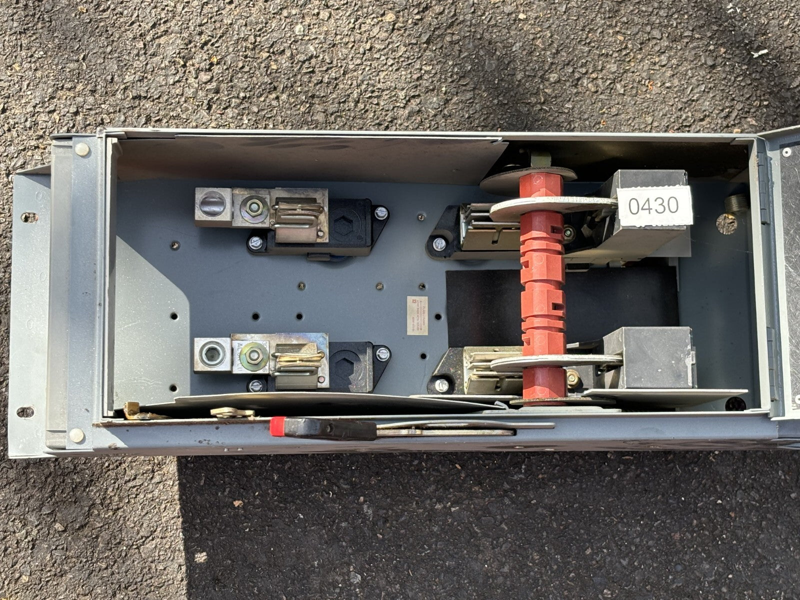 Square D QMB224 Fusible Panelboard Switch 200 Amp 2 Pole 240 Vac2