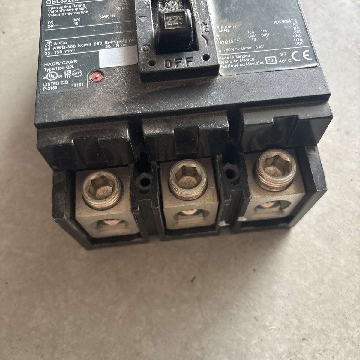 Square D QBL32225 PowerPact Circuit Breaker 225A 240V 3P HACR Type Q2L1