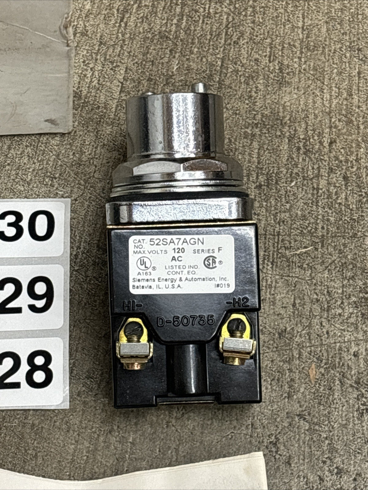 NEW FURNAS OIL TIGHT ILLUM. SELECTOR OPERATOR 52SA7AGN POSITION CONTROL F SER.2
