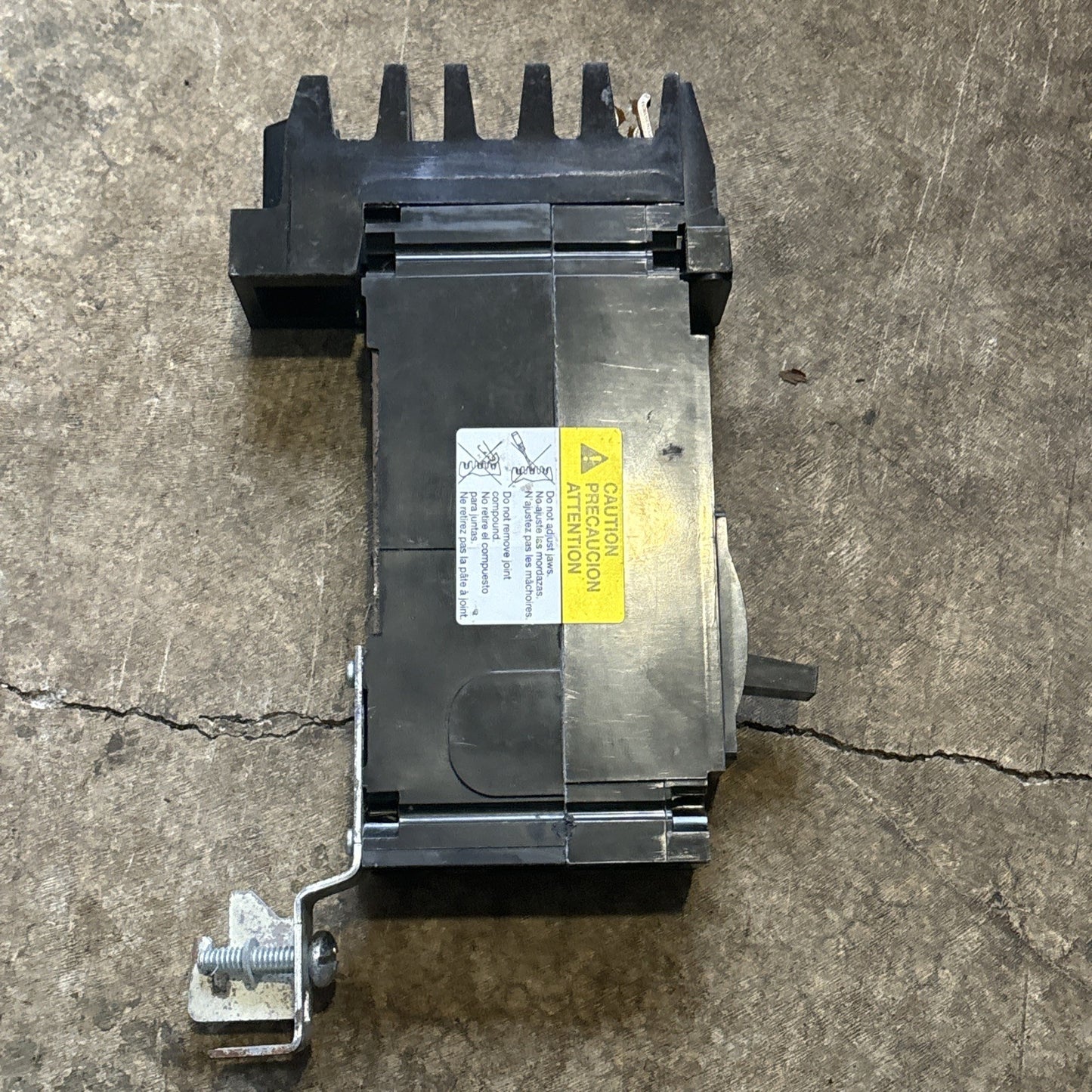SCHNEIDER ELECTRIC FY14030A / FY14030A (USED)3