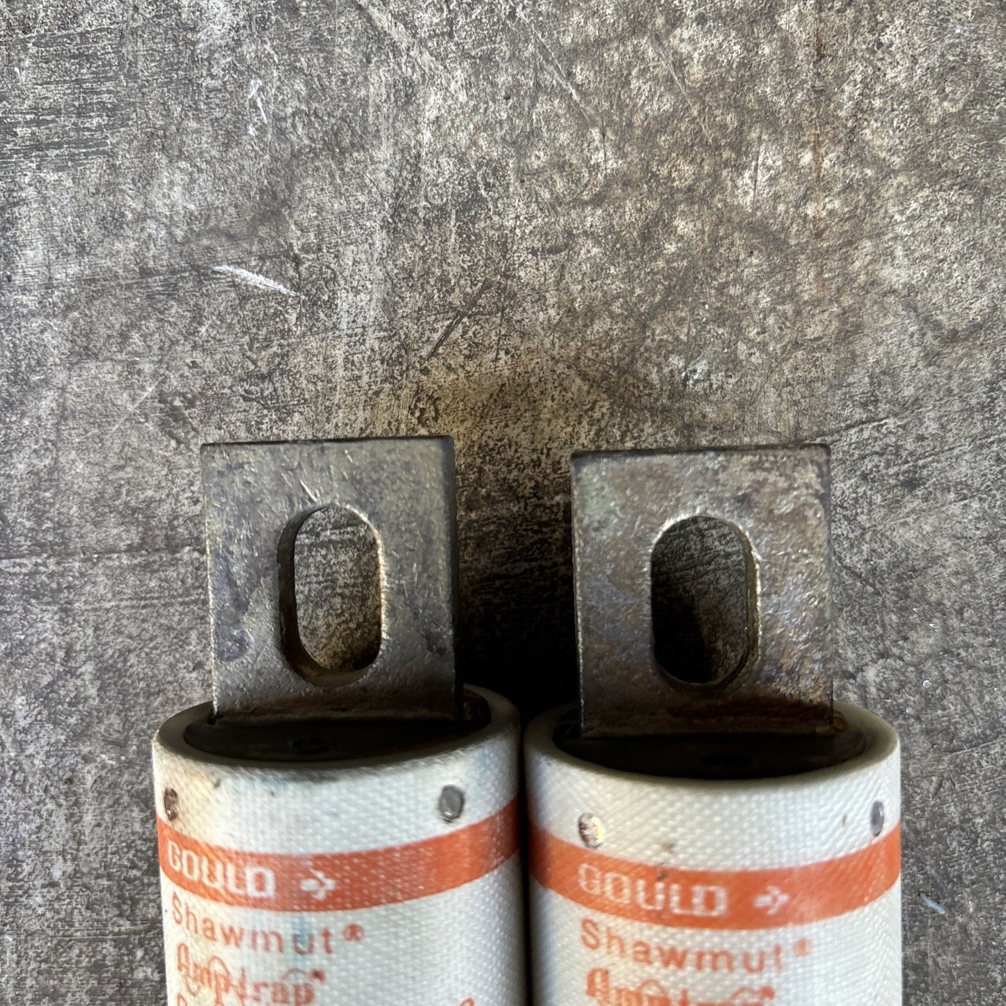 LOT OF 2 GOULD SHAWMUT A25X400 AMPTRAP FUSE, 400A 250V3