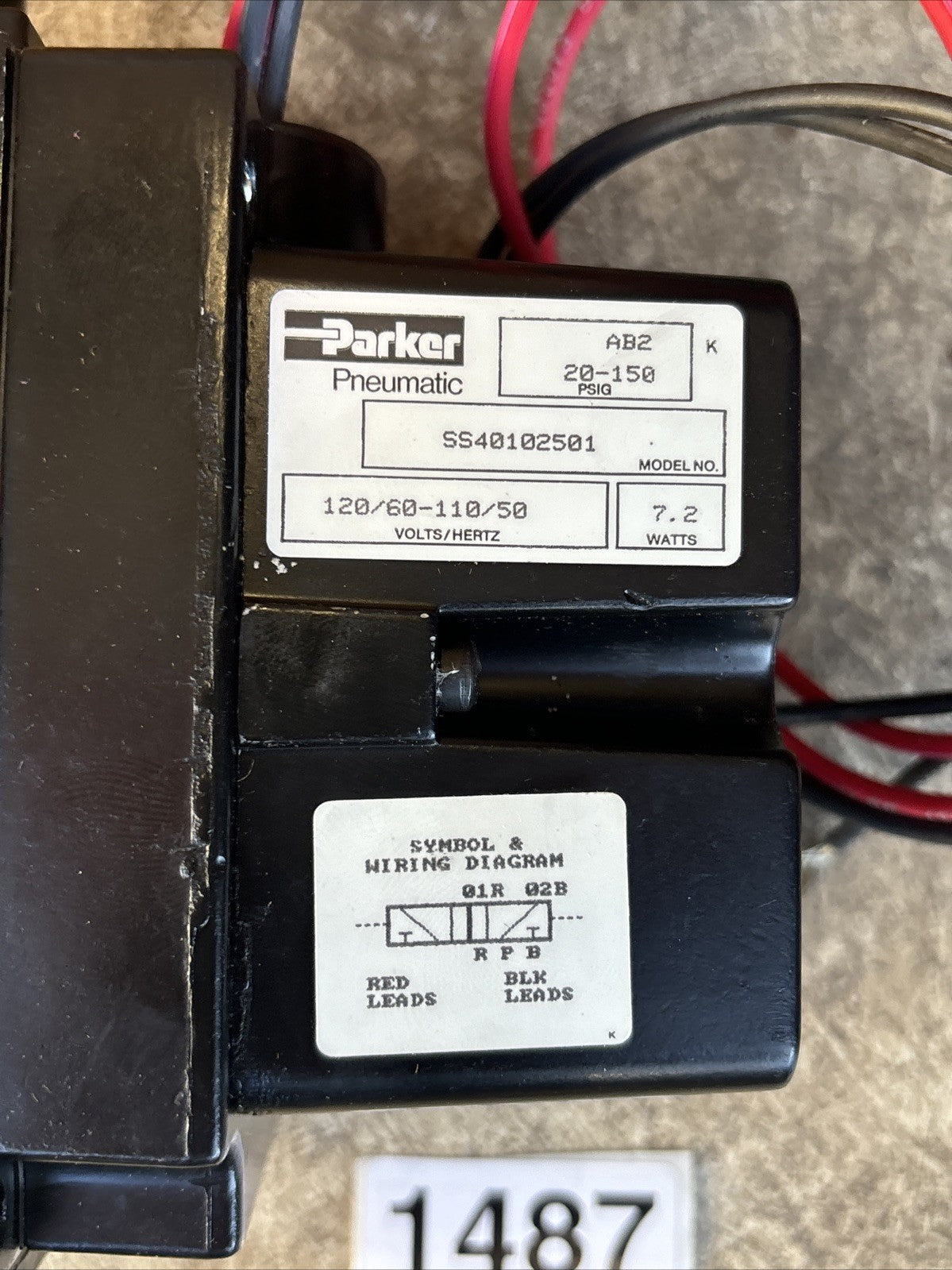 NEW PARKER SS40102501 PNEUMATIC SOLENOID VALVE 120VAC 150PSI NEW3