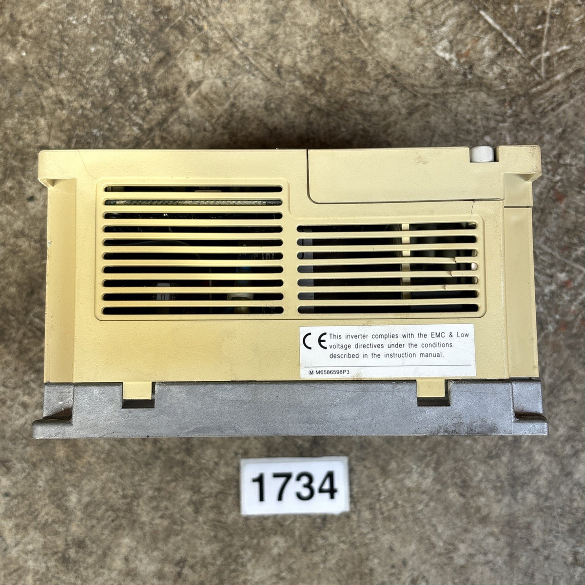 Toshiba VFS7 2004UP Transistor Invertor 3 Phase 3 Amp 200 230 Volts Works Read4