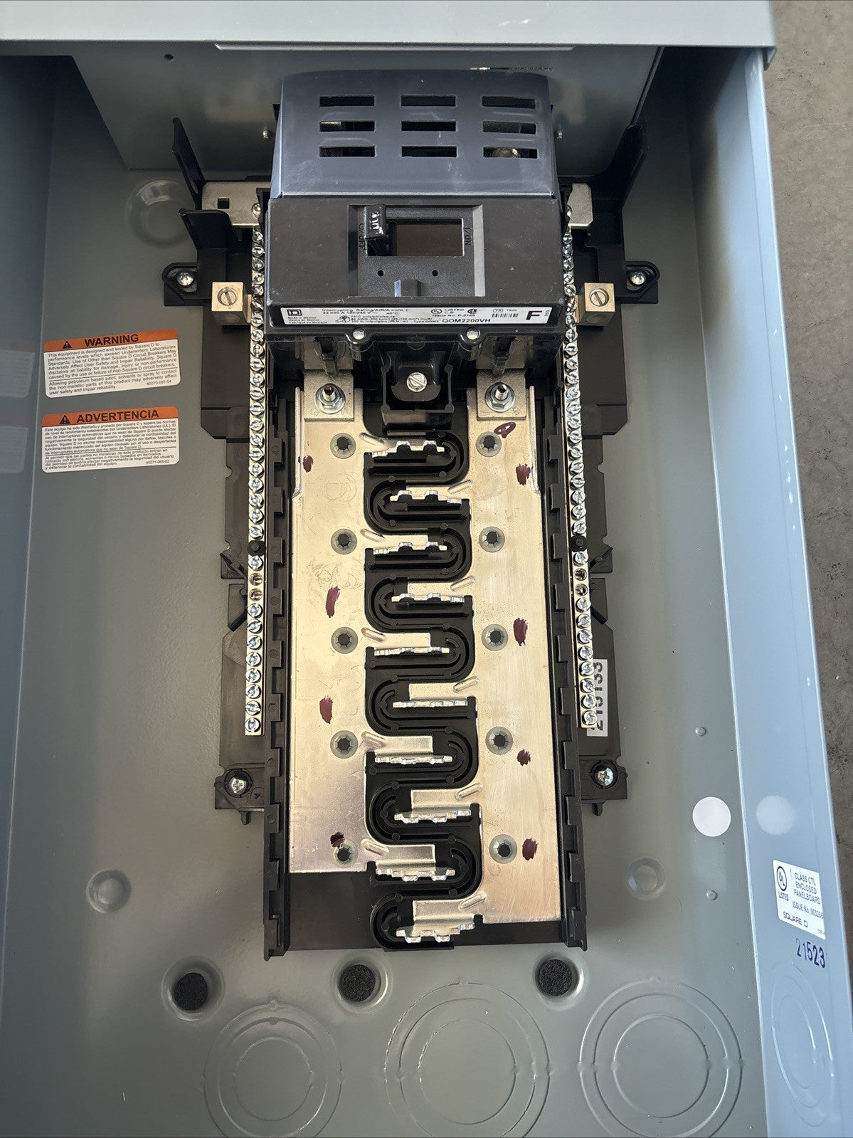 Square D SO2040M200S 200 Amp 20 Space 40 Circuit Outdoor Rated With Breakers6