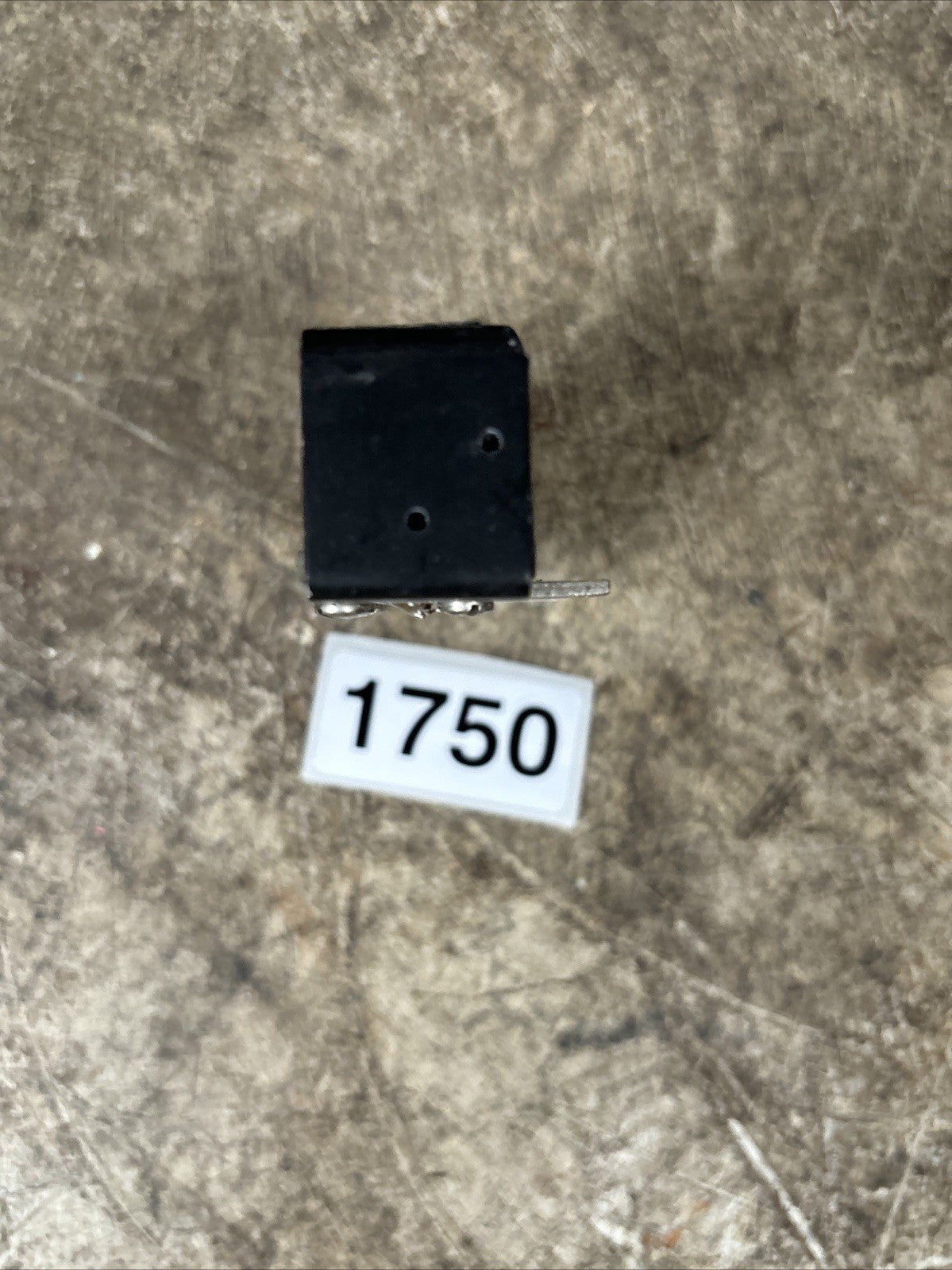 Westronics Inc 13267 , 275 to 3250 C 100om Pt4