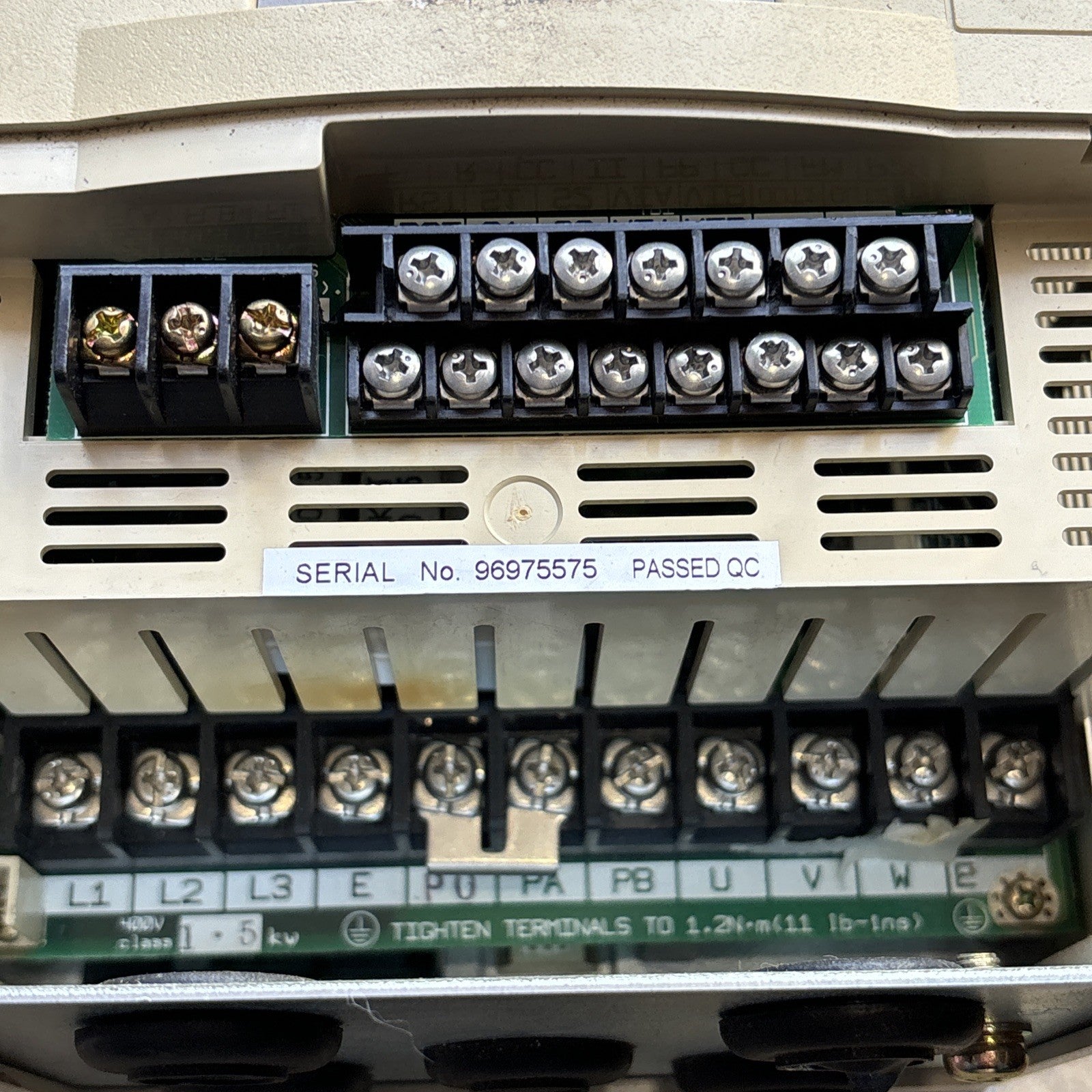 VFS7 4015UPL  (2)  Toshiba 4.1A 460V 2HP VF S71