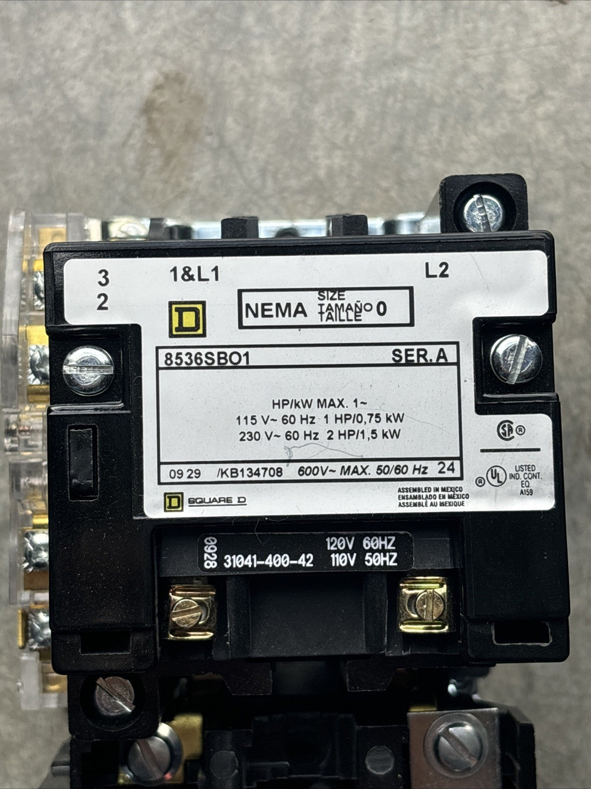 New Take Out SQUARE D 8536SBO1 NEMA Size 0 Starter.1