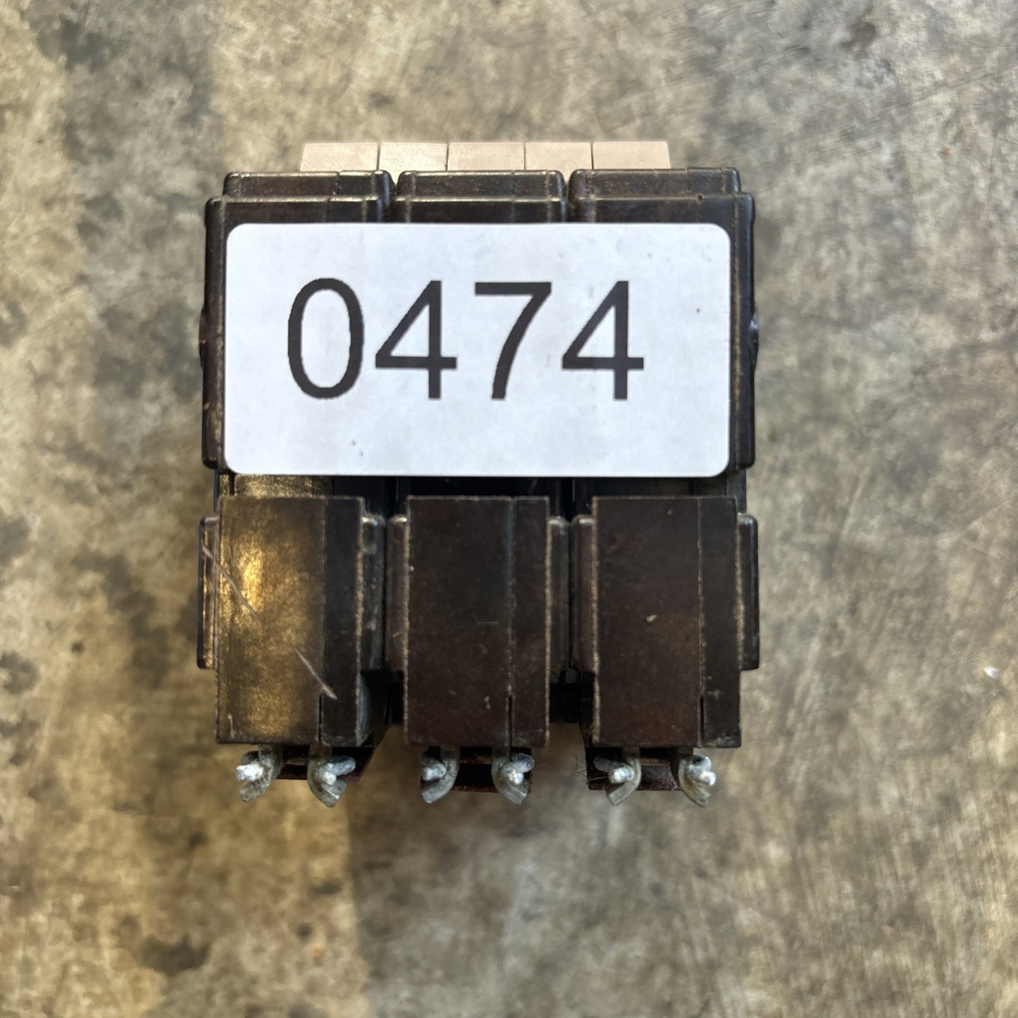 UND LAB Inc. 3 pole 50 AMP circuit breaker 240 VAC AL CU common trip Issue Lc2542