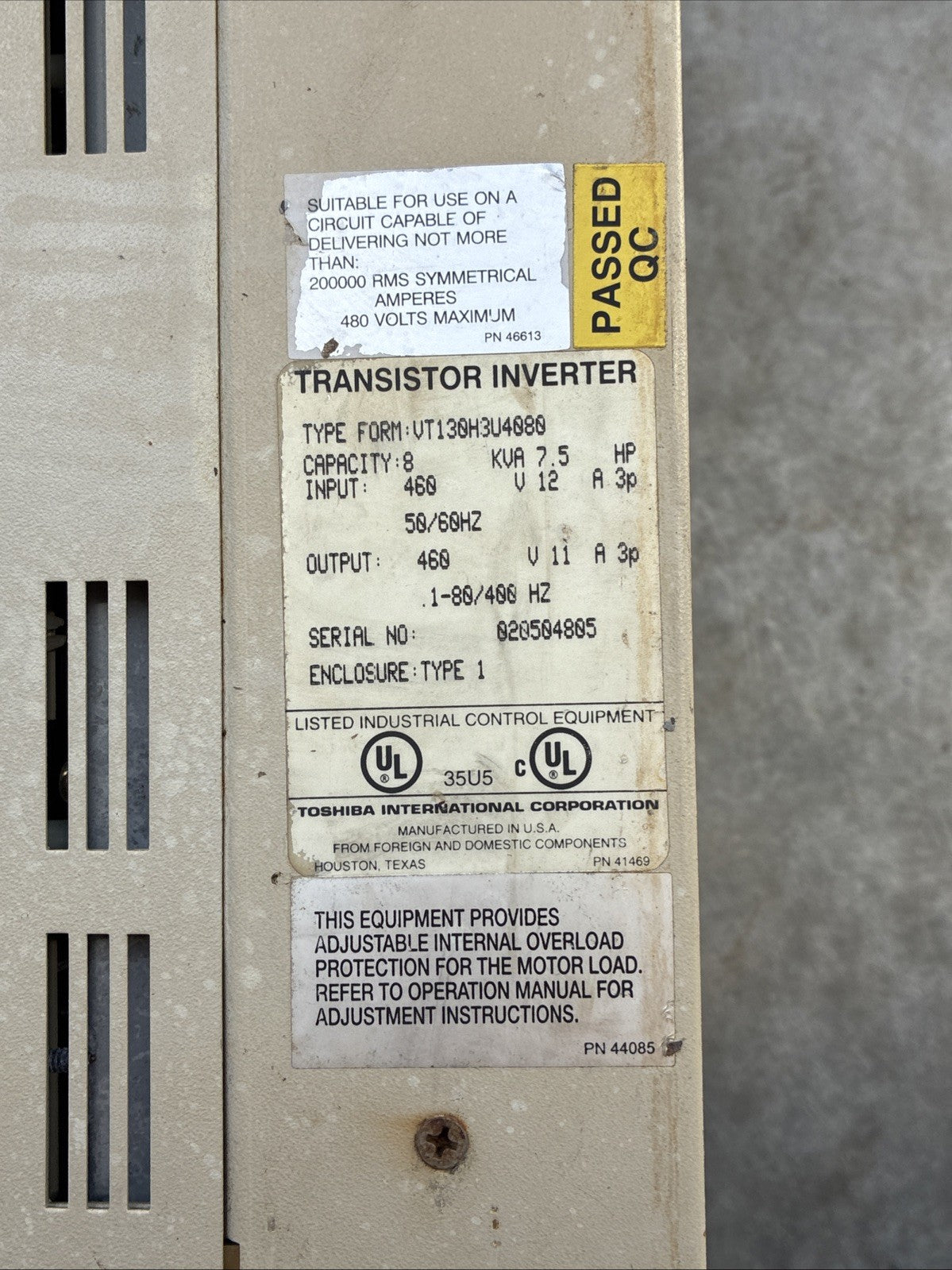 Toshiba H3 AC Drive VT130H3U4080 7.5HP 3Ph Input: 460V 12A 3p 50/60Hz3