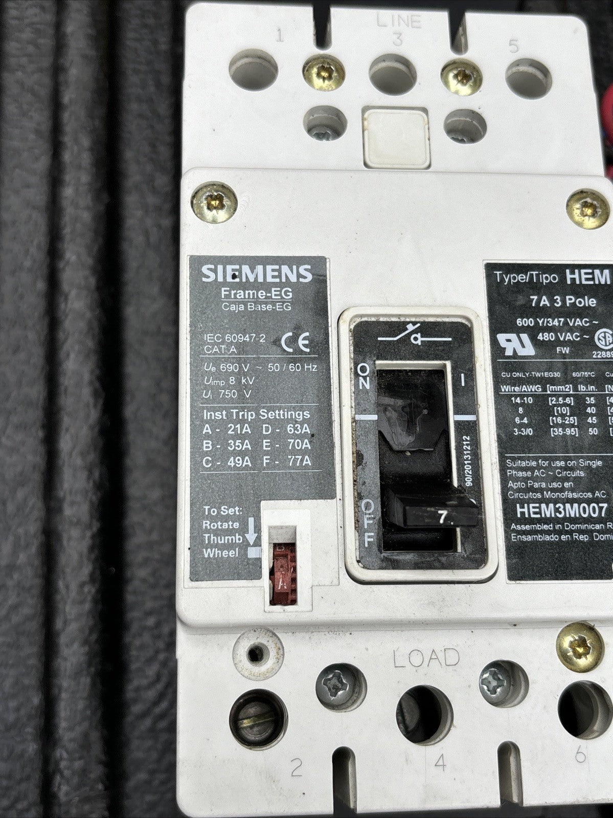 SIEMENS HEM3M007 7Amp 3P 480VAC EG FRAME C.B. Used, Tested2