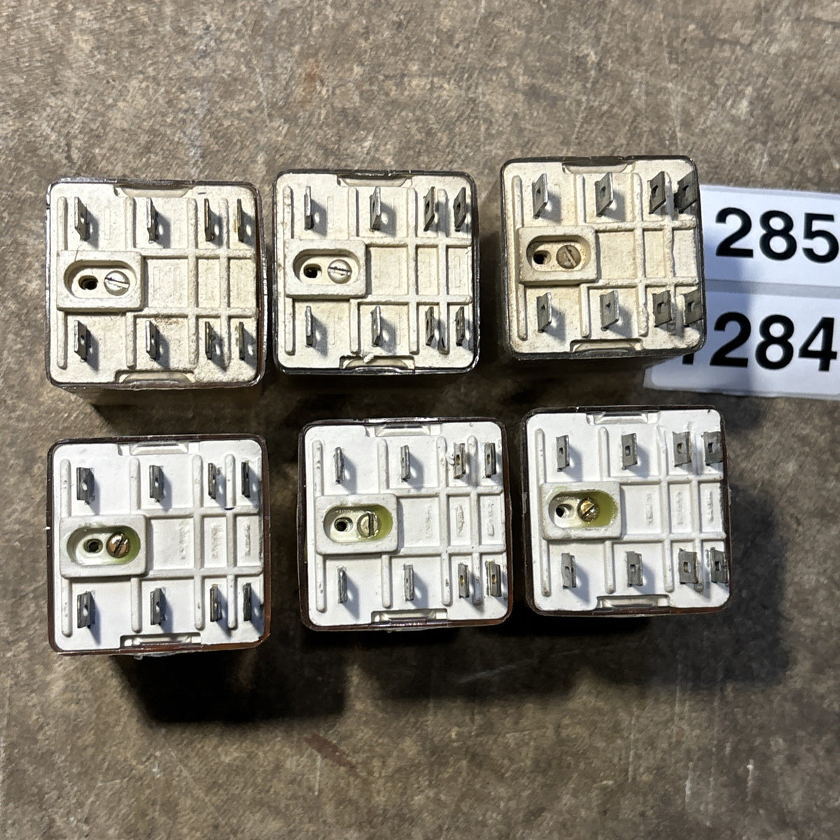 CR120HC47J06C GE Relay 120V Coil Good Lot Of 63