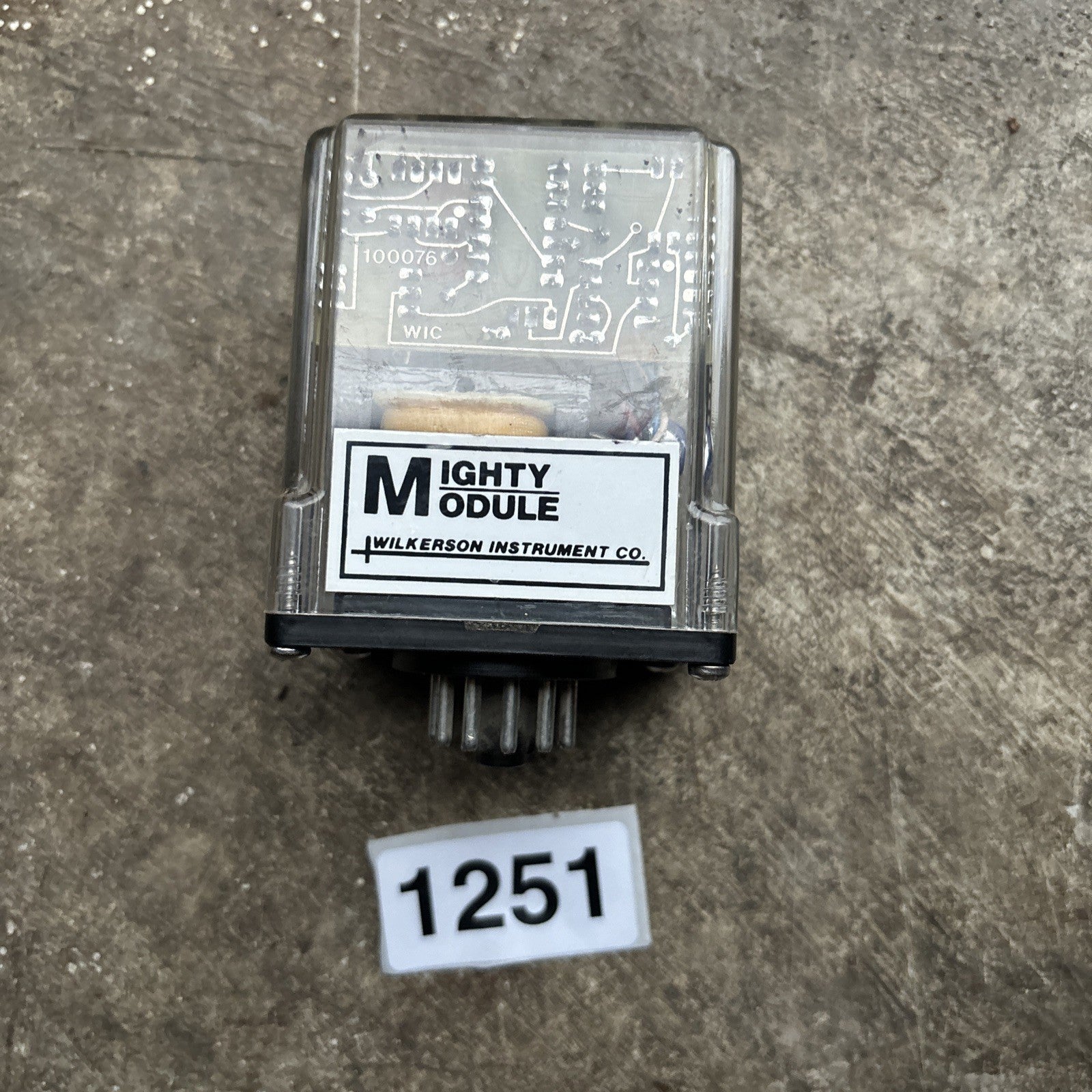 Wilkerson Mighty Module MM4051 SP0301 Strain Gauge Transmitter, 115VDC0