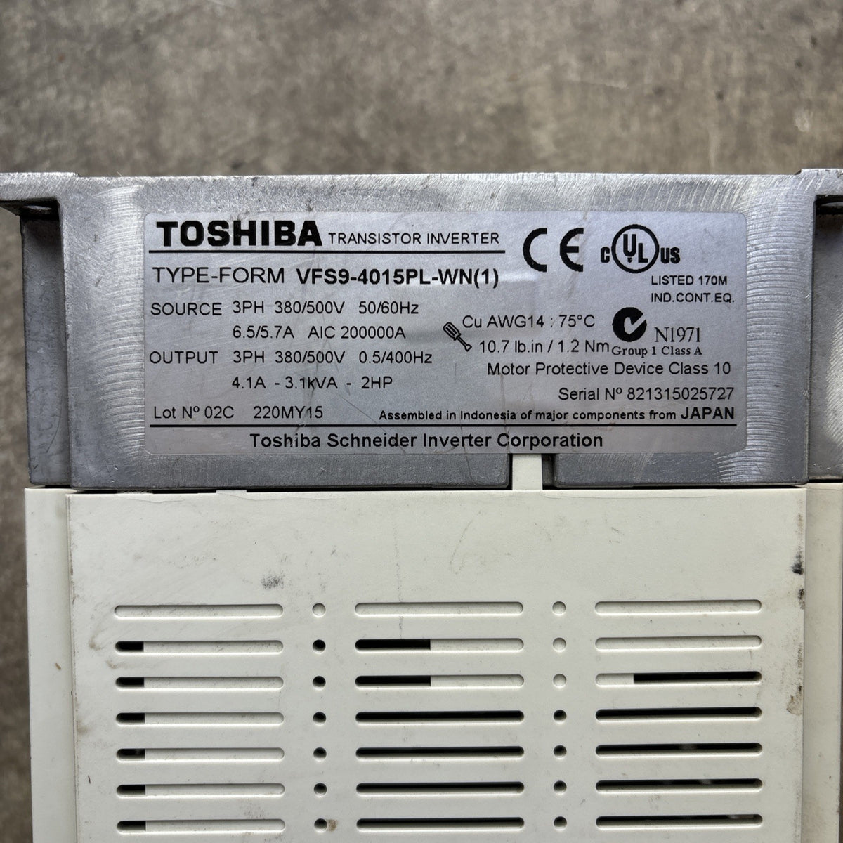 Toshiba VFS9 4015PL WN(1) VFD 0.5/400Hz 2Hp 380/500v 4.1A 3Ph In3