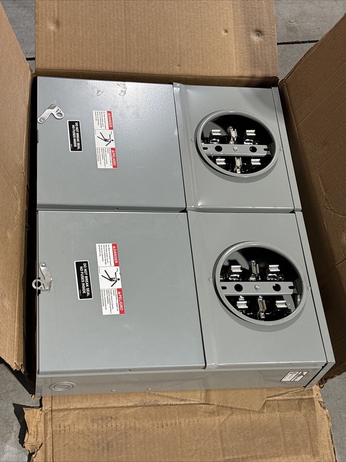 2x Eaton B Line Series 12146 600 Volt 20 Amp 1 Phase 6 Jaw CT Rated Single Meter1