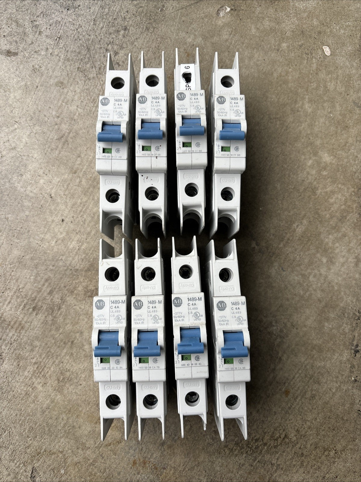 Allen Bradley 1489 M1C040 Circuit Breaker, 277VAC 4A, DIN Rail, Lot Of 80