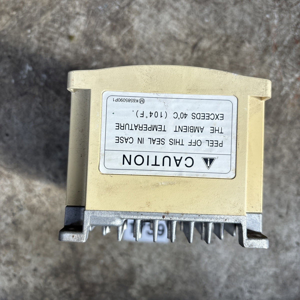 Toshiba VFS7 2004UP Transistor Invertor 3 Phase 3 Amp 200 230 Volts Works Read3